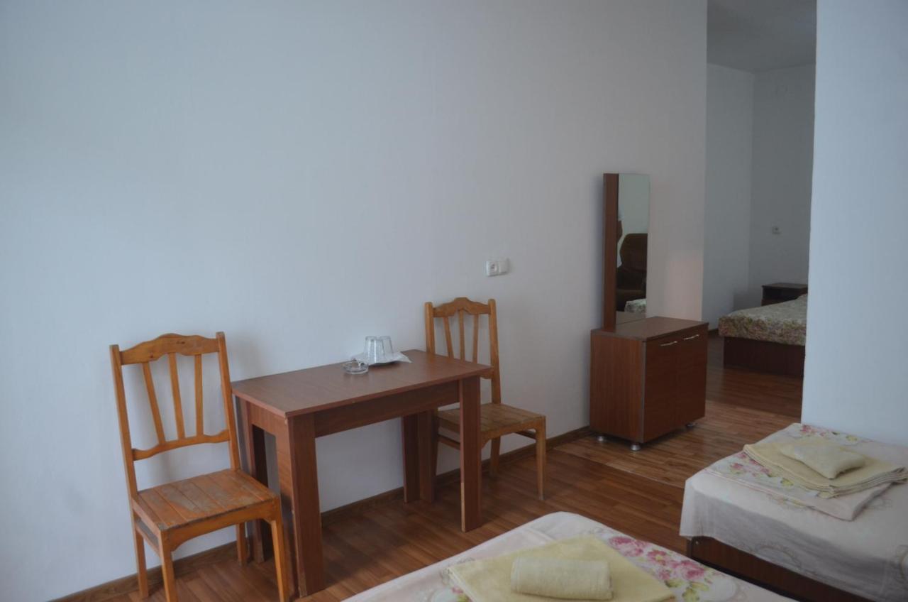 Akhmed Guest House Kvariati Εξωτερικό φωτογραφία