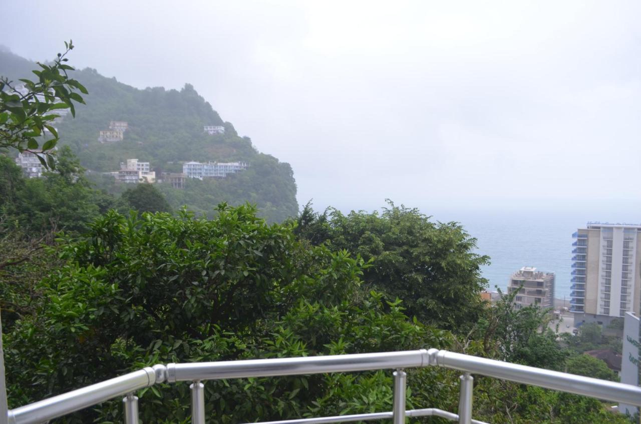 Akhmed Guest House Kvariati Εξωτερικό φωτογραφία