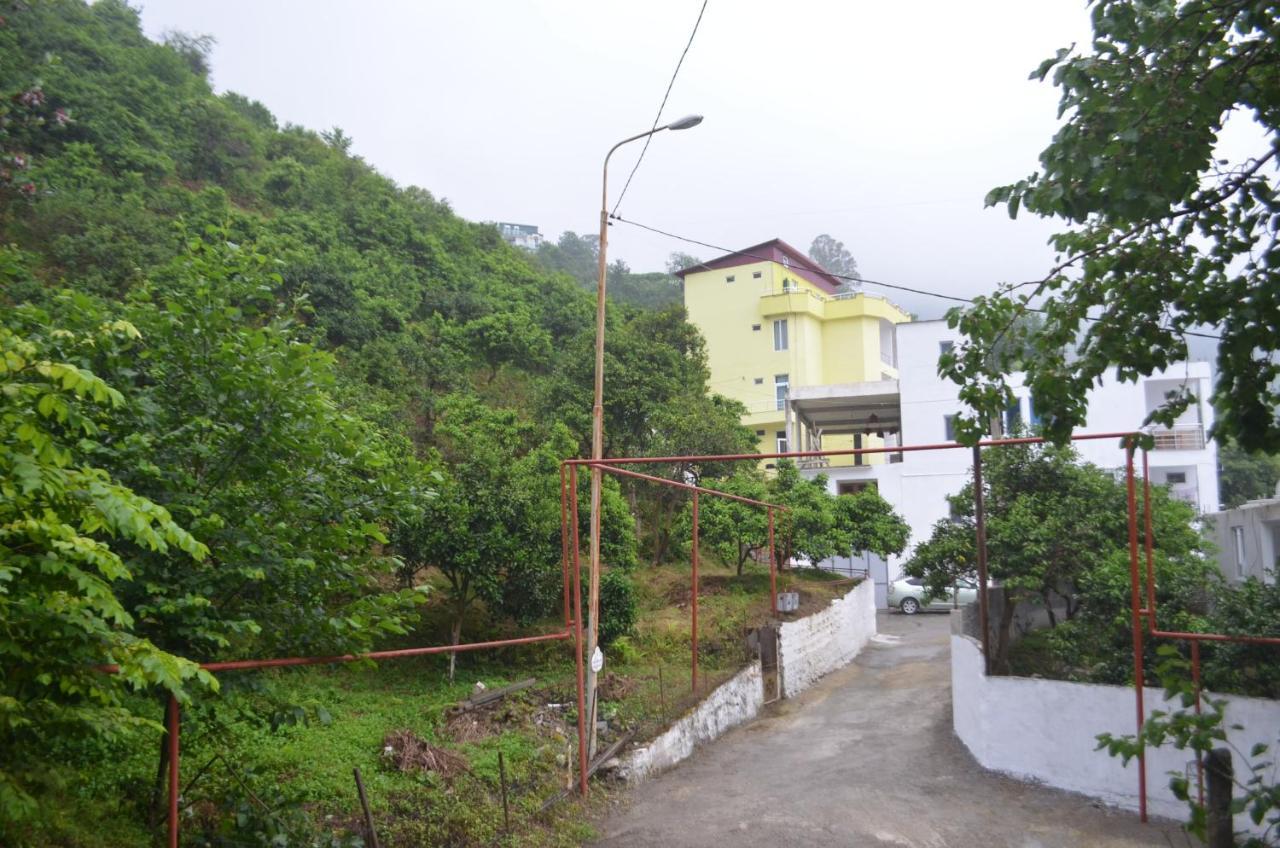 Akhmed Guest House Kvariati Εξωτερικό φωτογραφία