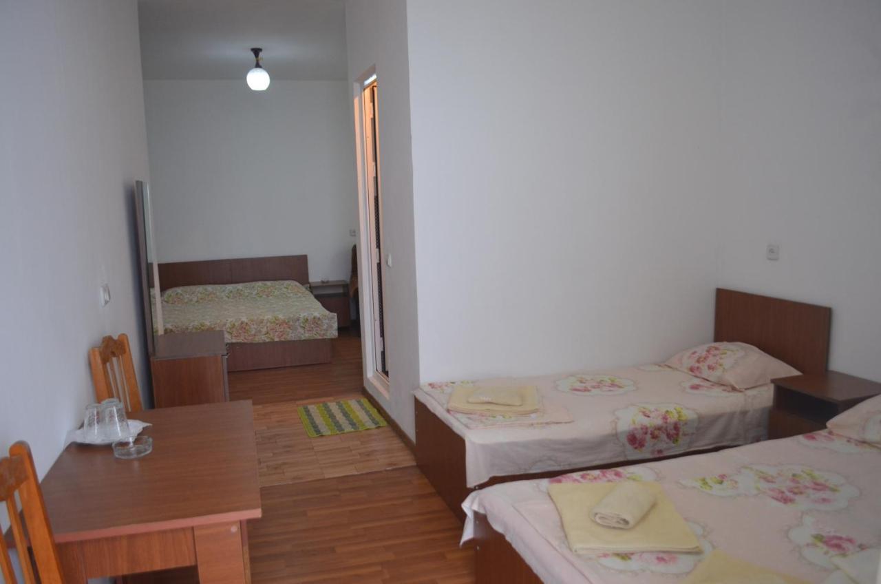 Akhmed Guest House Kvariati Εξωτερικό φωτογραφία