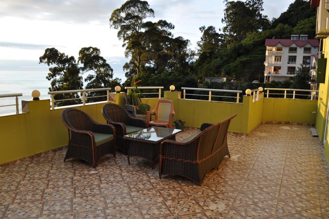 Akhmed Guest House Kvariati Εξωτερικό φωτογραφία
