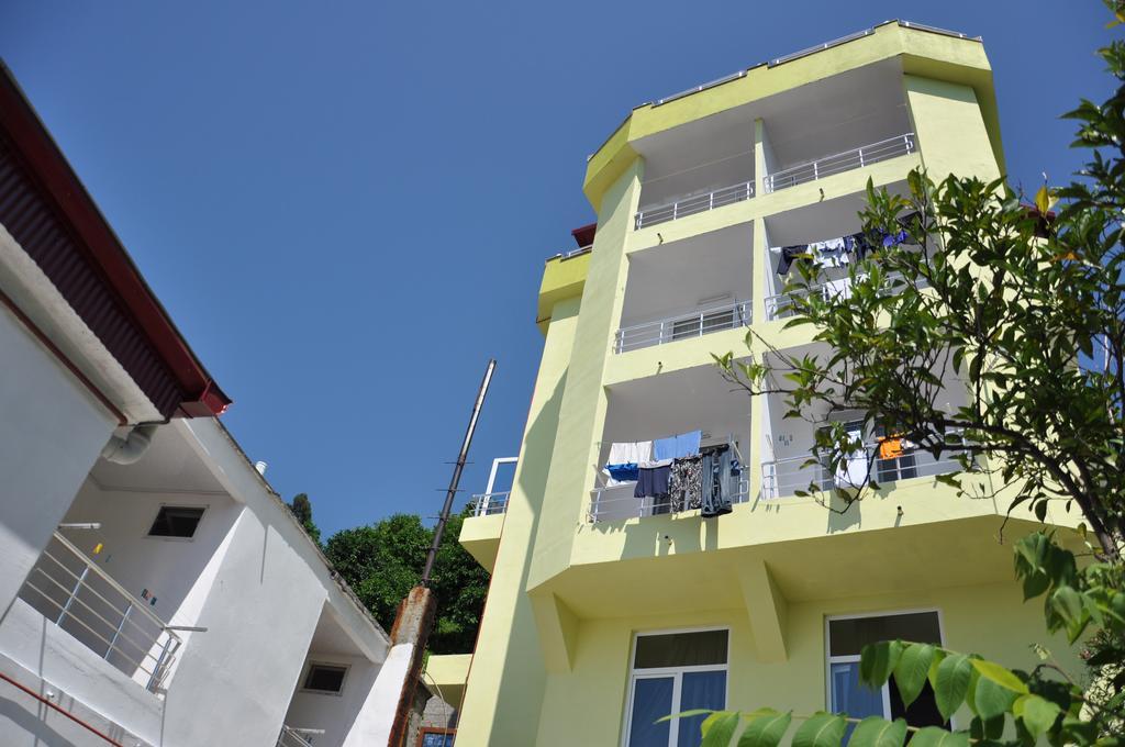 Akhmed Guest House Kvariati Εξωτερικό φωτογραφία